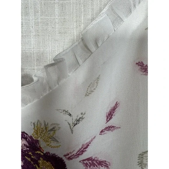 White House Black Market Outfit Jeans 6 Floral Embroidered Tank Top M Shirt - Picture 6 of 12